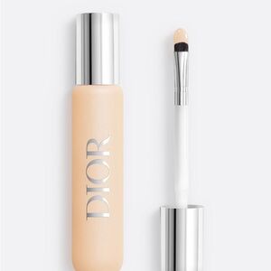 2N Christian Dior Backstage Concealer